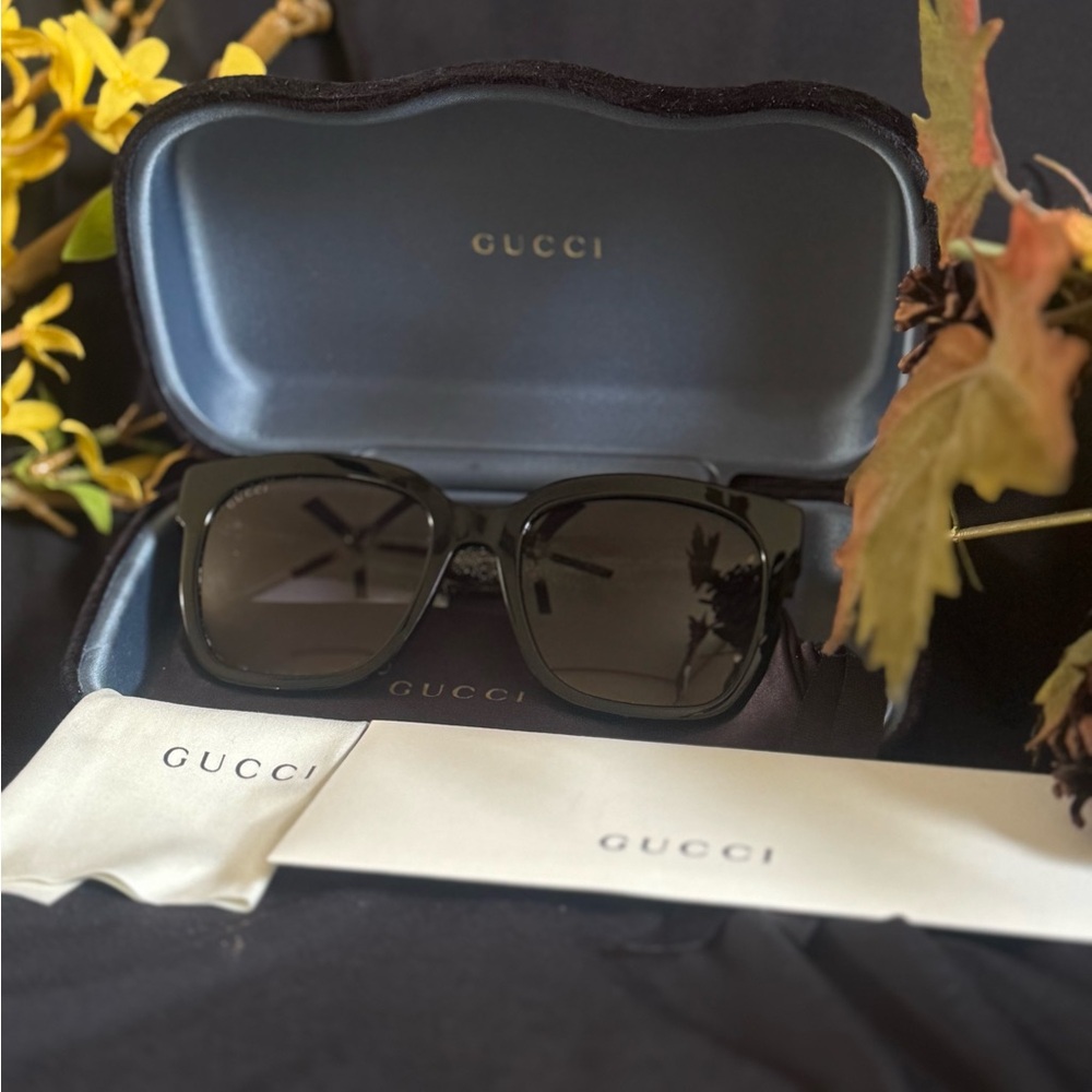 Gucci Designer Black Sunglasses..